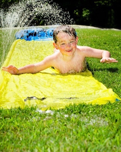 Tapis de glisse jaune 610 x 80 cm jeu d'eau glissade ventriglisse pour enfant 